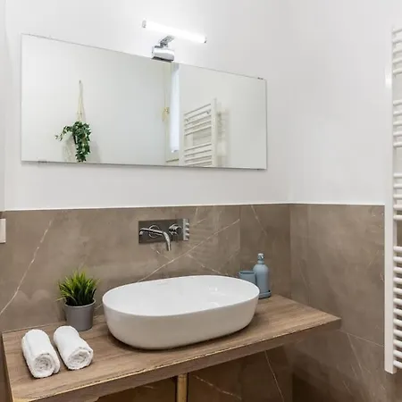 Moderno A City Life- Mico-3 Torri- Metro 700m Milan